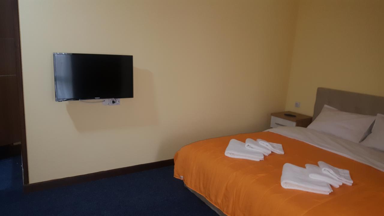 Hotel Panorama City Delcevo Экстерьер фото