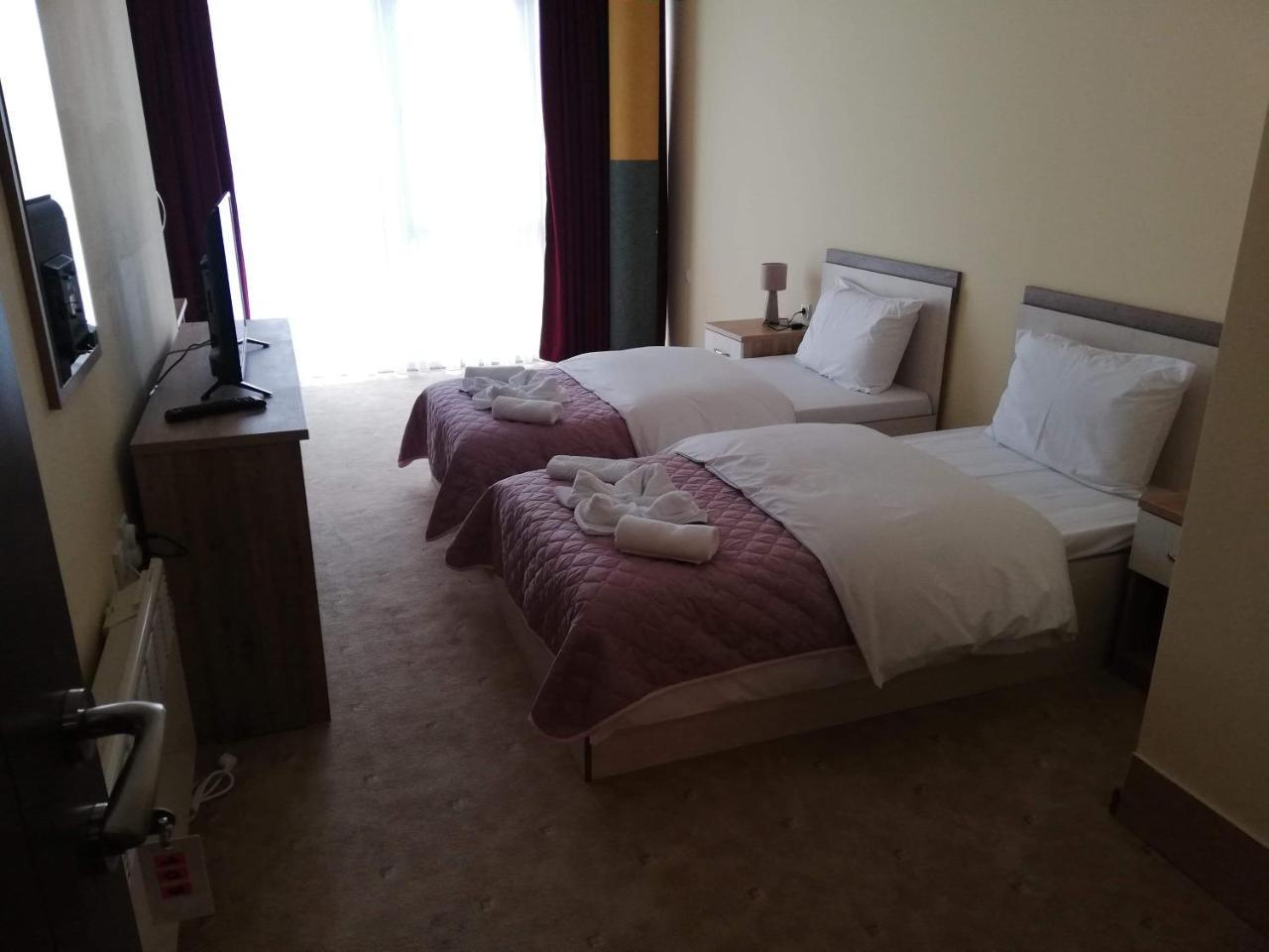Hotel Panorama City Delcevo Экстерьер фото