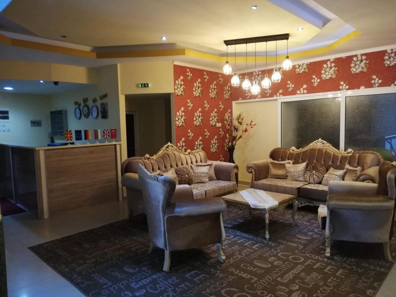 Hotel Panorama City Delcevo Экстерьер фото